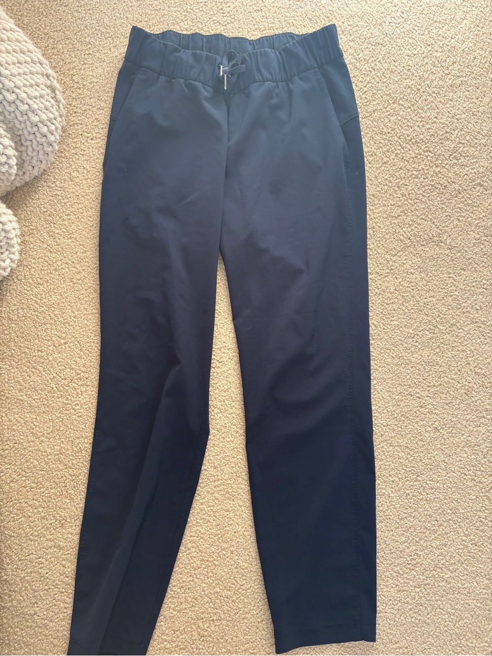 lululemon athletica Women's Navy Straight-Leg Pants EUC